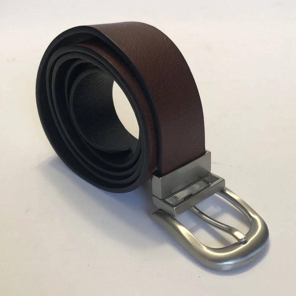 Men’s Reversible Black Brown Supple Leather Belt size Large 40”